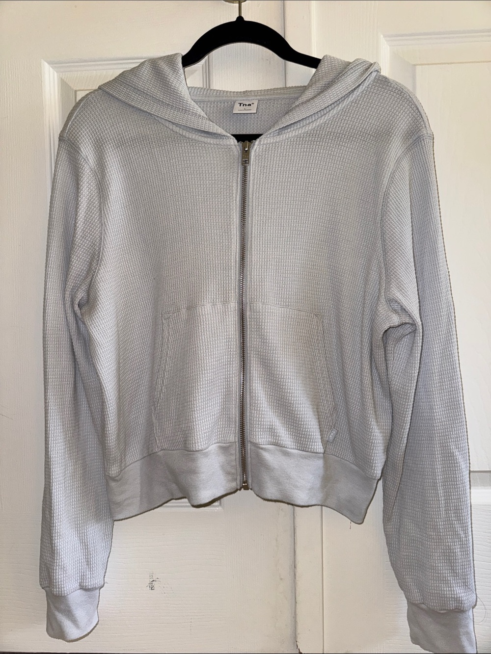 NWOT Aritzia TNA Light Gray Waffle-Knit Zip Hoodie
